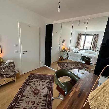 شقة Either Private 2b2b Or Shared 1b1b, Luxury, Bright, Spacious برلين